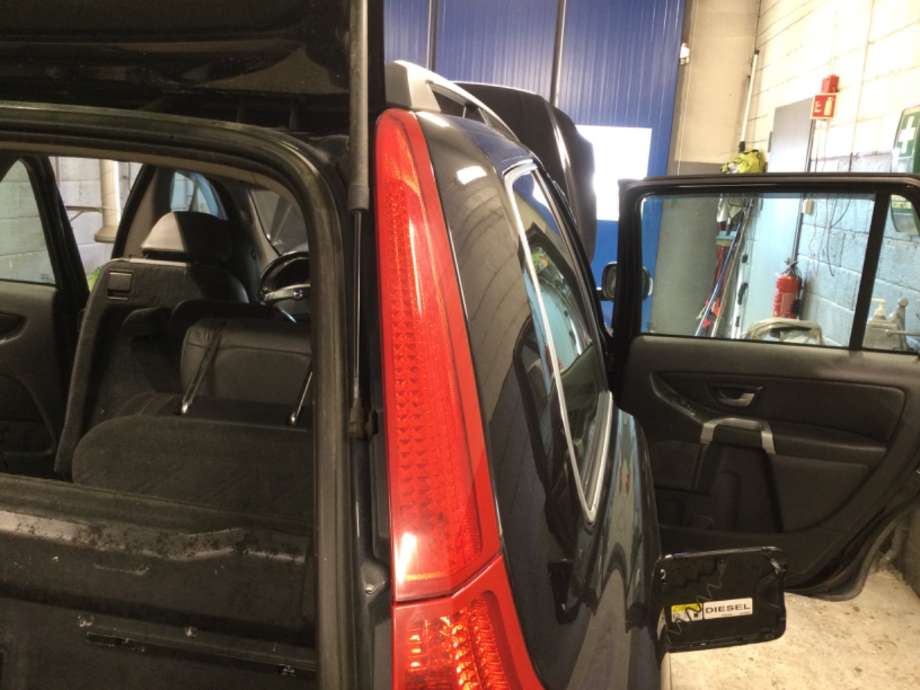 Baklykt høyre til Volvo XC90, 2007-2014 (Type I, Fase 2)  (VOLVO|)