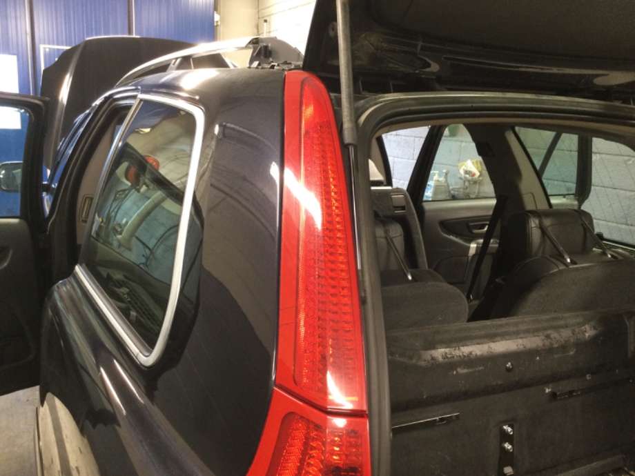 Baklykt venstre til Volvo XC90, 2007-2014 (Type I, Fase 2)  (VOLVO|)