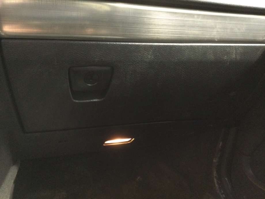 Hanskerom til Volvo XC90, 2007-2014 (Type I, Fase 2)  (VOLVO|)