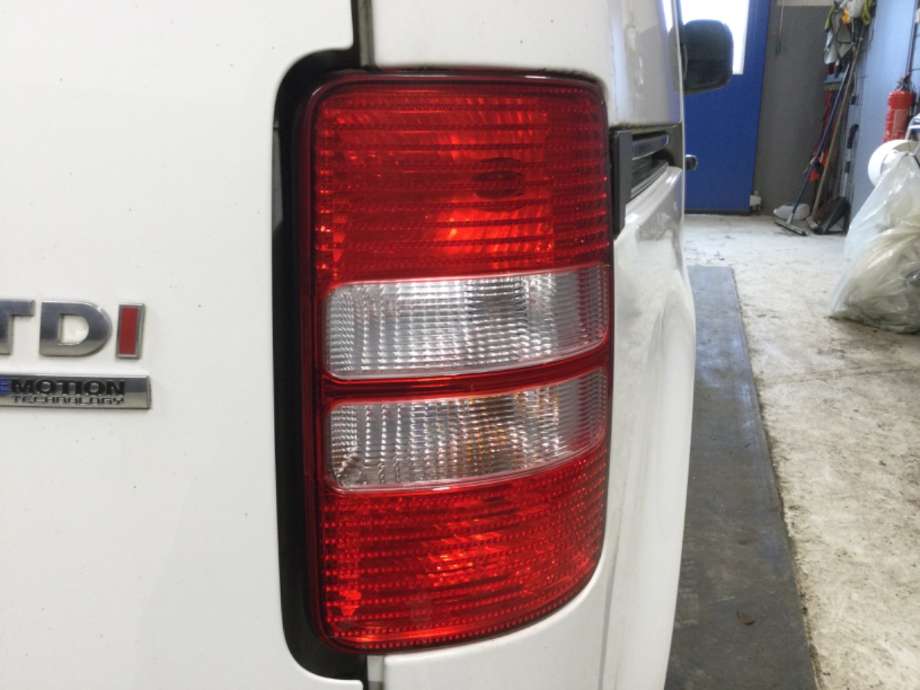 Baklykt høyre til VW Caddy, 2010-2015 (Type III, Fase 2)  (VOLKSWAGEN|)