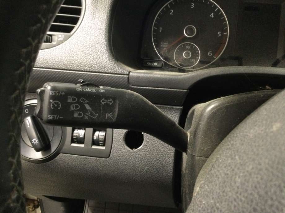 Bryter combi til VW Caddy, 2010-2015 (Type III, Fase 2)  (VOLKSWAGEN|)