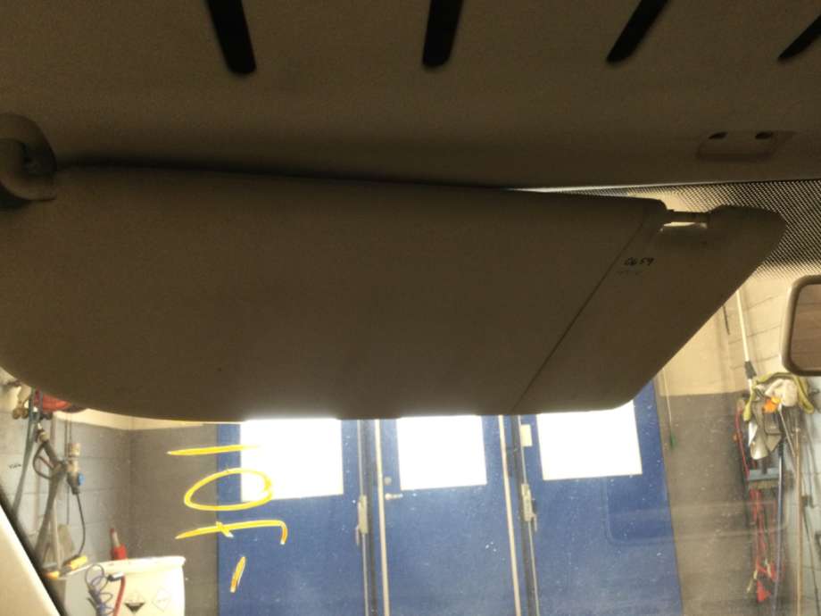 Solskjerm til VW Caddy, 2010-2015 (Type III, Fase 2)  (VOLKSWAGEN|)