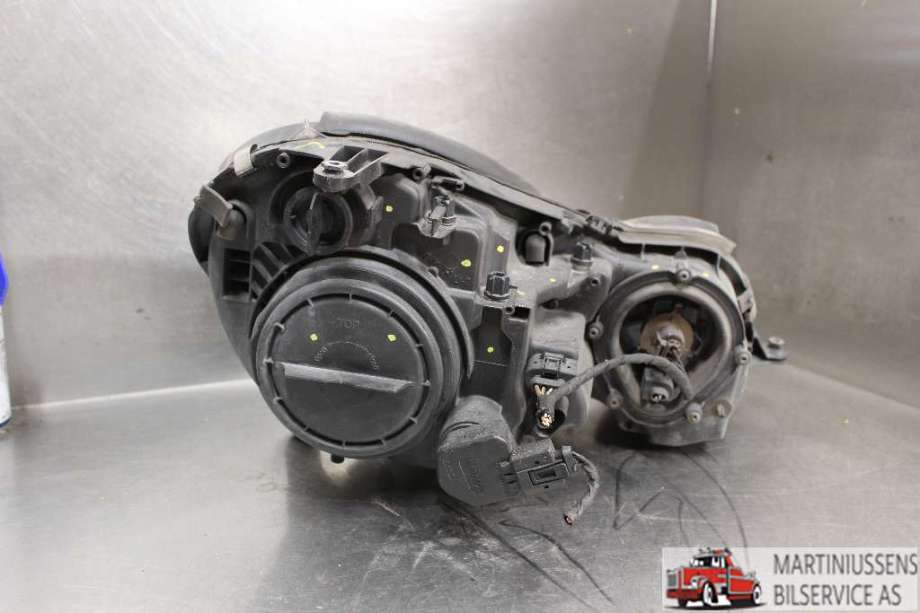 Frontlykt venstre halogen til Mercedes E-Klasse 2002-2006 (Fase 1) (W211) (W211) (MERCEDES|)