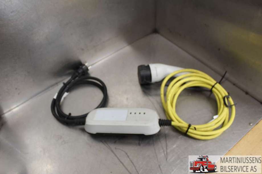 Batterilader kabel til VW e-Golf, 2014-2017 (Fase 1)  (VOLKSWAGEN|)