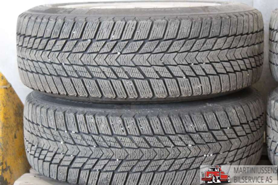 Dekk til Annet Dekk vinter piggfri 0-->>  (WINGUARD ICE PLUS|-5MM|NEXEN)