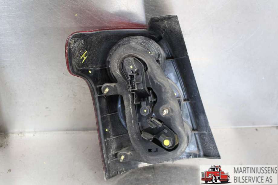 Baklykt høyre til Toyota Avensis 2003-2008 (Type II)  (TOYOTA|)