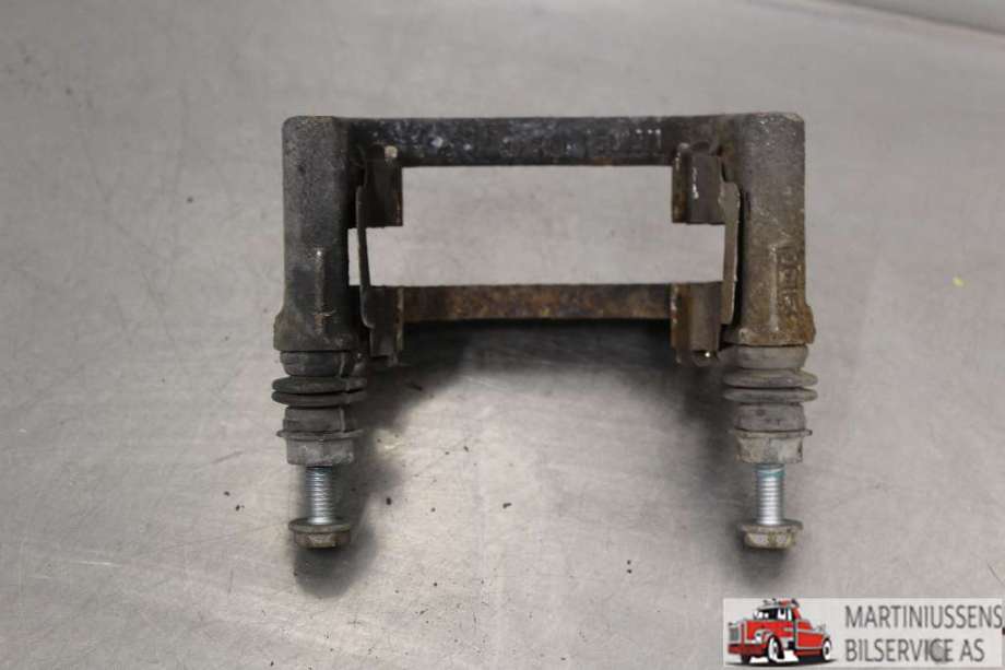 Bremsecaliper brakett til Fiat 500 2008-2020 (FIAT|)