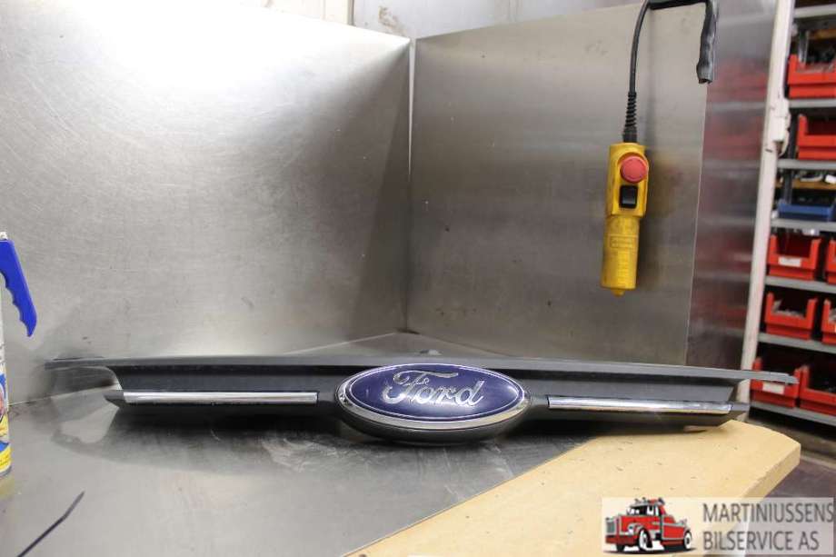 Grill til Ford Transit Custom, 2013-2023 (Type I)  (FORD|)