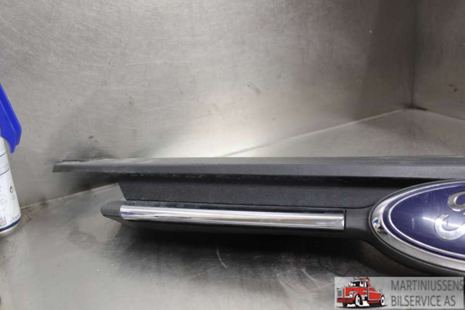 Grill til Ford Transit Custom 2013-2023 (Type I)  (FORD||BK21-8A133-A)