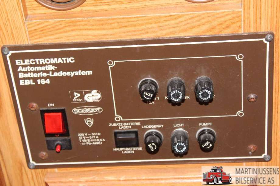 Camping, bryterpanel til Peugeot J5, 1981-1993  (Peugeot|)