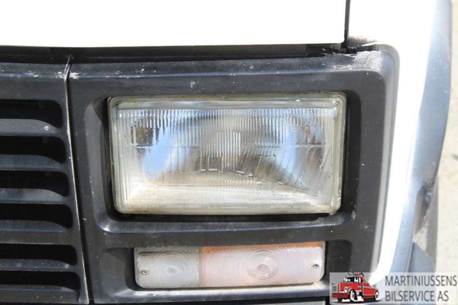 Frontlykt venstre halogen til Peugeot J5, 1981-1993  (Peugeot|)