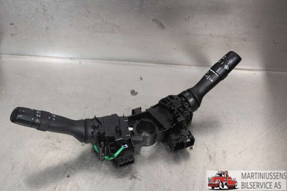 Bryter combi til Toyota Yaris, 2014-2020 (Type III, Fase 2)  (TOYOTA|)
