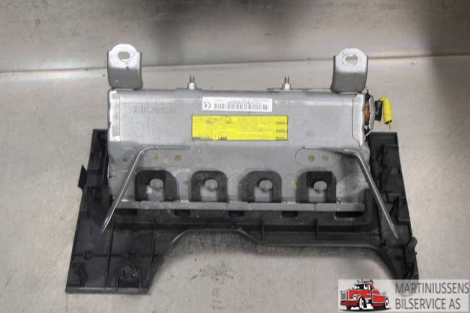 Airbag kne til Toyota Yaris 2014-2020 (Type III, Fase 2)  (TOYOTA||TG10D01003)