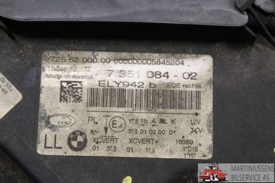 Frontlykt høyre halogen til BMW 7-Serie 2009-2015 (F01/F02/F03/F04) (F01/F02/F03/F04) (BMW||63 11 7 348 506)