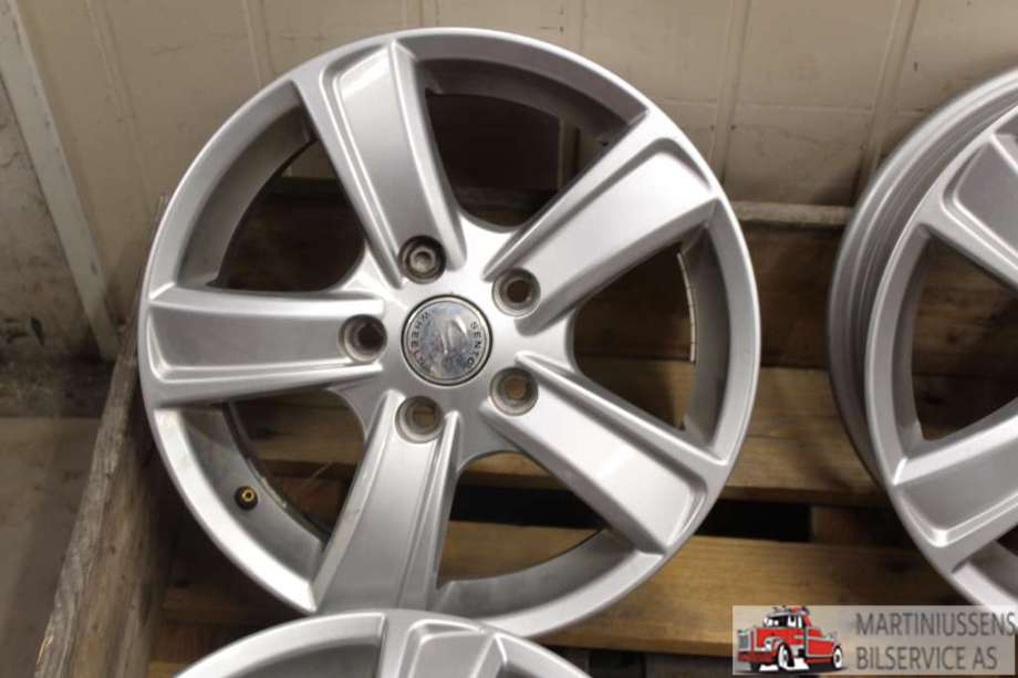 Felgsett aluminium til VW Golf V, Combi 2003-2008  (VOLKSWAGEN|5X112|6X15 ET 47|)