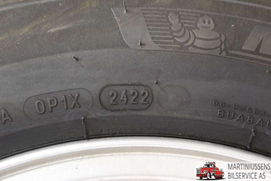 Dekk til Annet Dekk vinter piggfri 0-->>  (X-ICE SNOW|195/65R15 6MM|MICHELIN)