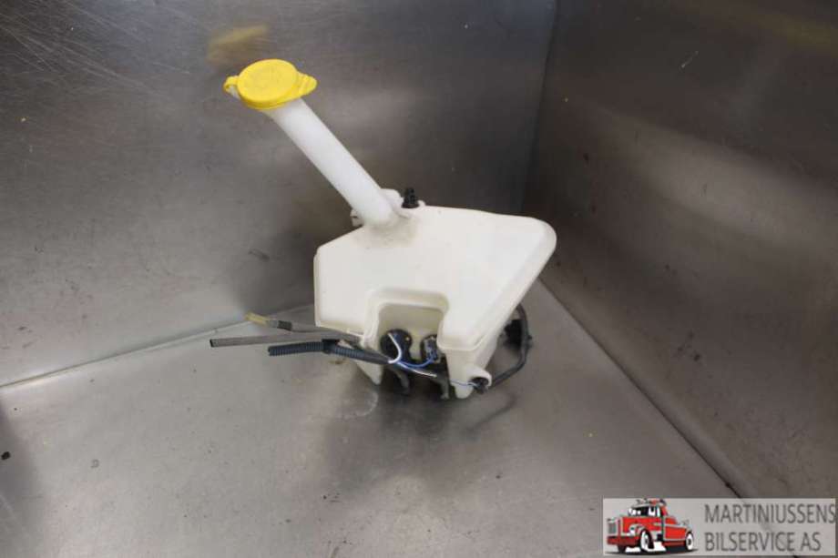 Spylertank til Toyota Yaris 2012-2014 (Type III, Fase 1)  (TOYOTA|)