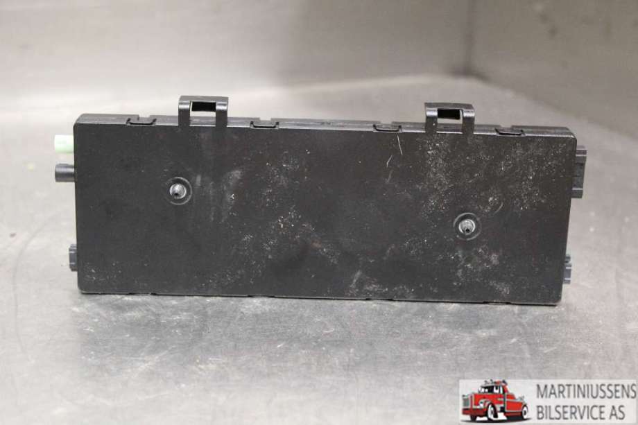 Antenne forsterker til BMW X3 2010-2017 (F25) (F25) (BMW||9276064-01)