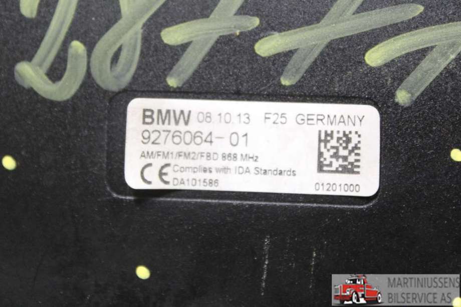 Antenne forsterker til BMW X3 2010-2017 (F25) (F25) (BMW||9276064-01)