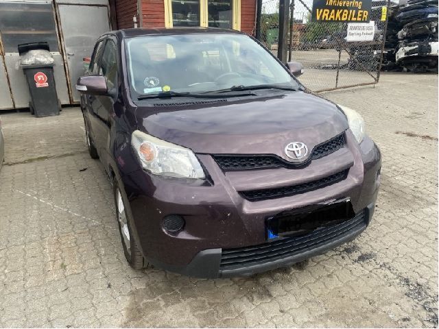 Støtfanger foran til Toyota Urban Cruiser 2009-2014  (TOYOTA|)