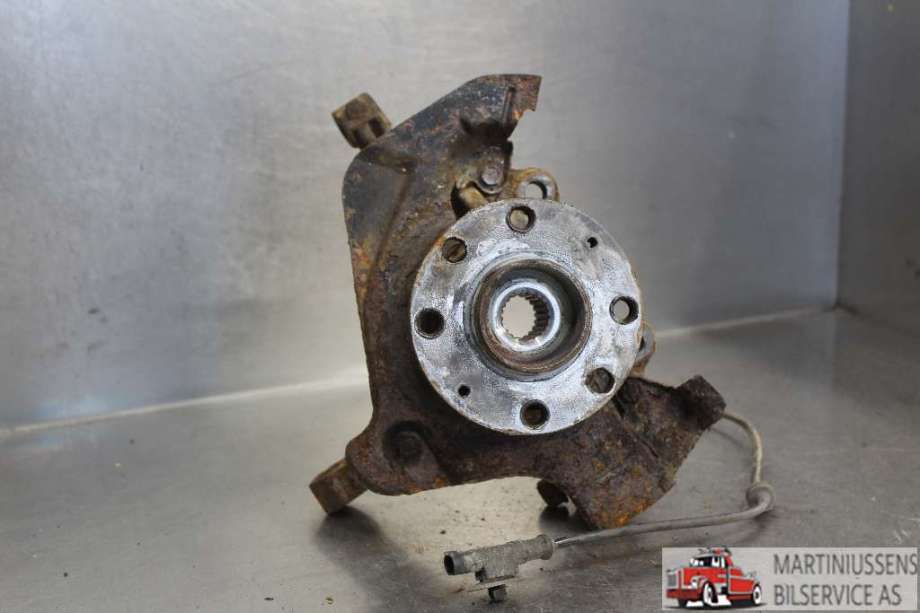 Hjulspindel høyre foran til Opel Corsa D, 2006-2014  (OPEL|)