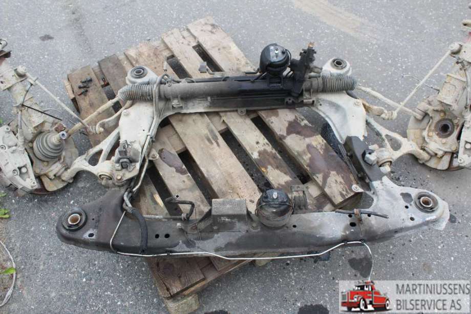 Travers foran hoved til Volvo XC90 2007-2014 (Type I, Fase 2)  (VOLVO|)