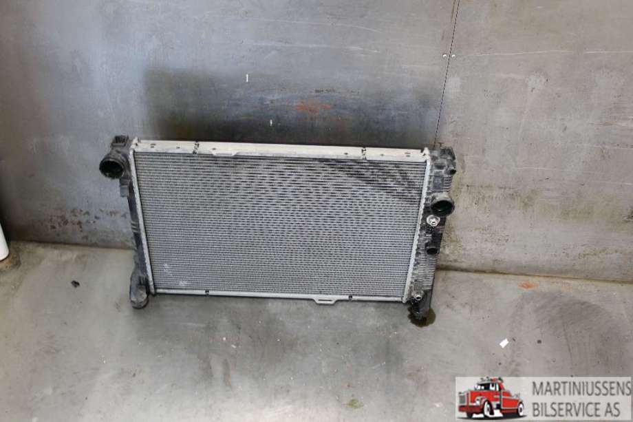 Radiator (automat gir) til Mercedes C-Klasse, 2011-2014 (Fase 2) (W204) (W204) (MERCEDES|)