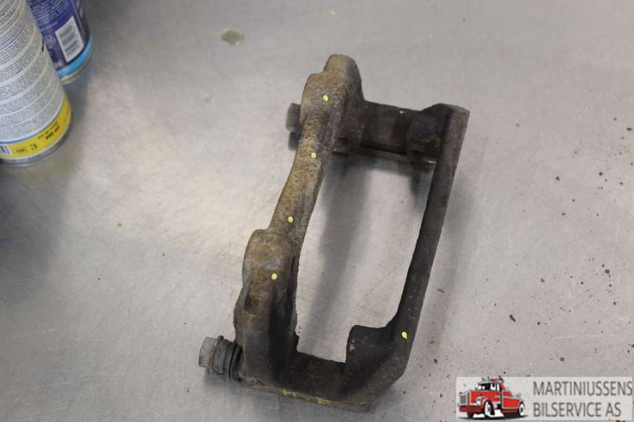 Bremsecaliper brakett til Mercedes C-Klasse, 2011-2014 (Fase 2) (W204) (W204) (MERCEDES|)