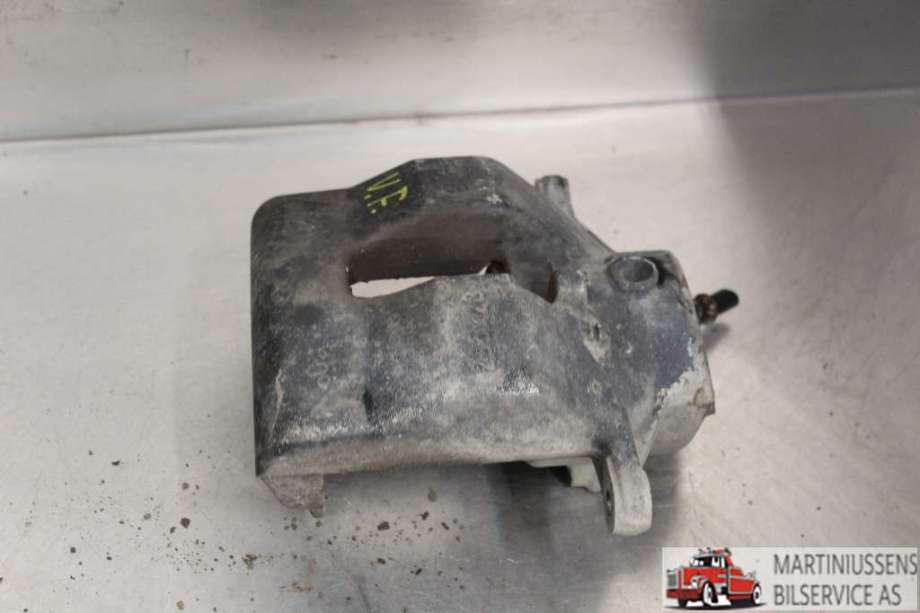 Bremsecaliper venstre foran til Mercedes C-Klasse 2011-2014 (Fase 2) (W204) (W204) (MERCEDES|)