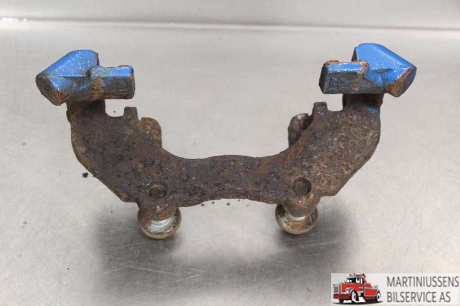 Bremsecaliper brakett til Ford Focus 2011-2014 (Type III, Fase 1)  (FORD|)