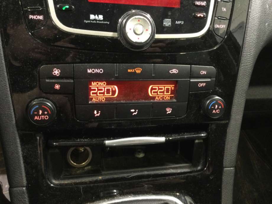 Varmeapparat betjening til Ford S-Max, 2010-2015 (Type I, Fase 2)  (FORD|)