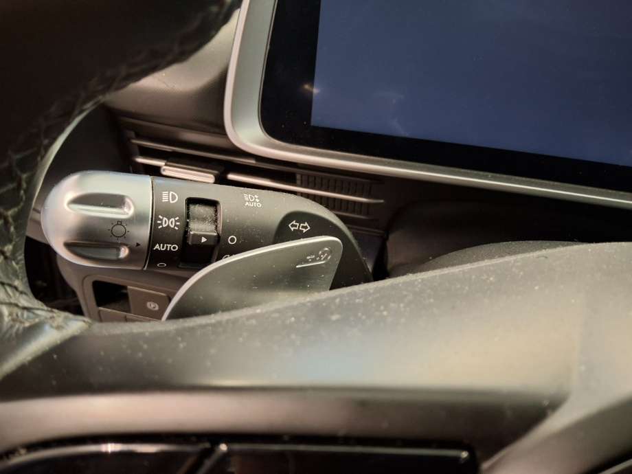 Bryter combi til Hyundai Ioniq 6, 2023-->>  (HYUNDAI|)