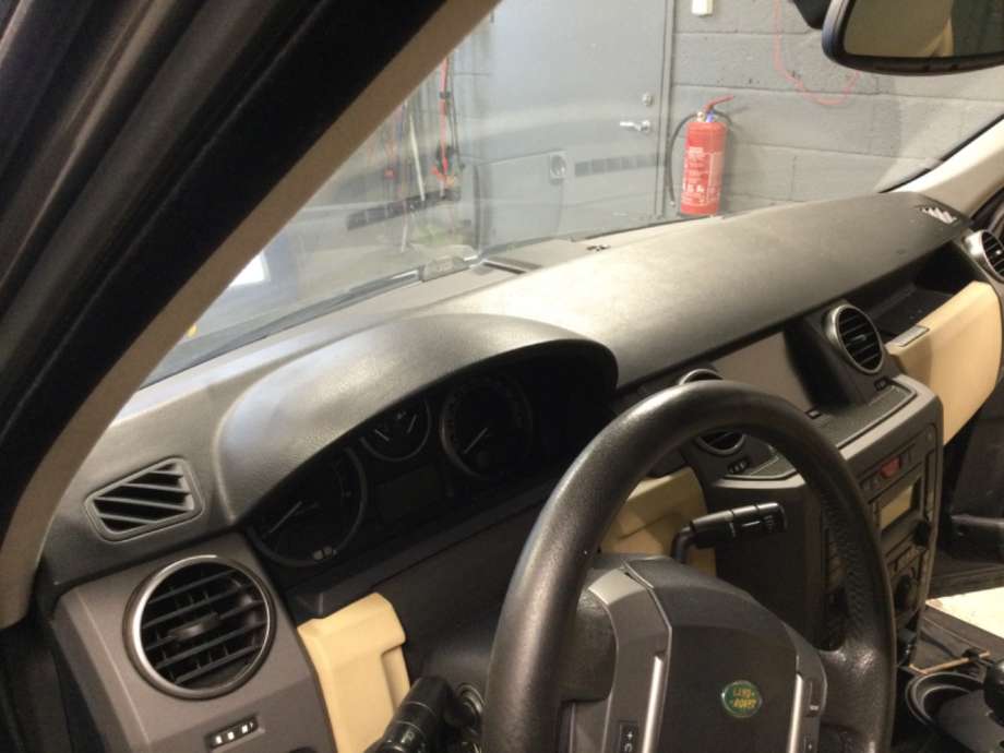 Dashbord til Land Rover Discovery, 2005-2009 (Type III)  (LAND-ROVER|)