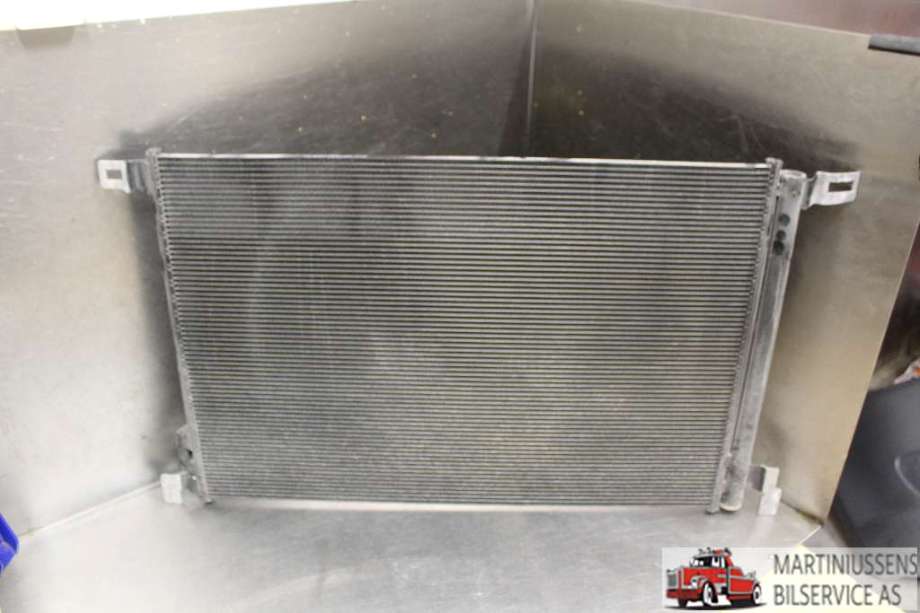Aircondition radiator til Audi e-tron 2018-->>  (AUDI||4M0 816 411 D)
