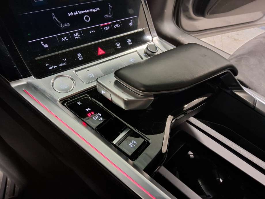 Girstang/girvelger automat til Audi e-tron, 2018-->>  (AUDI|)