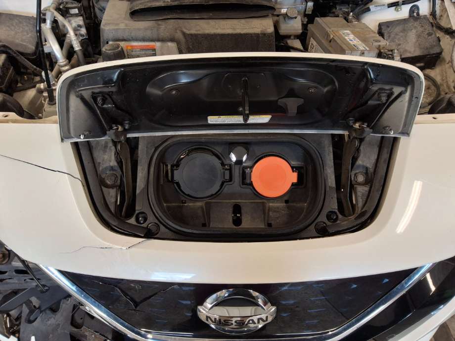 Batterilader inntak/luke til Nissan Leaf 2018-->> (Type II)  (NISSAN|)