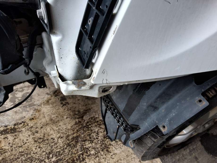 Skjerm venstre foran til Ford Transit 2014-->>  (FORD|)