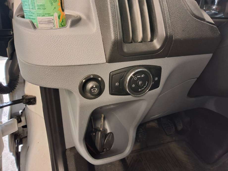 Bryter lys til Ford Transit, 2014-->>  (FORD|)