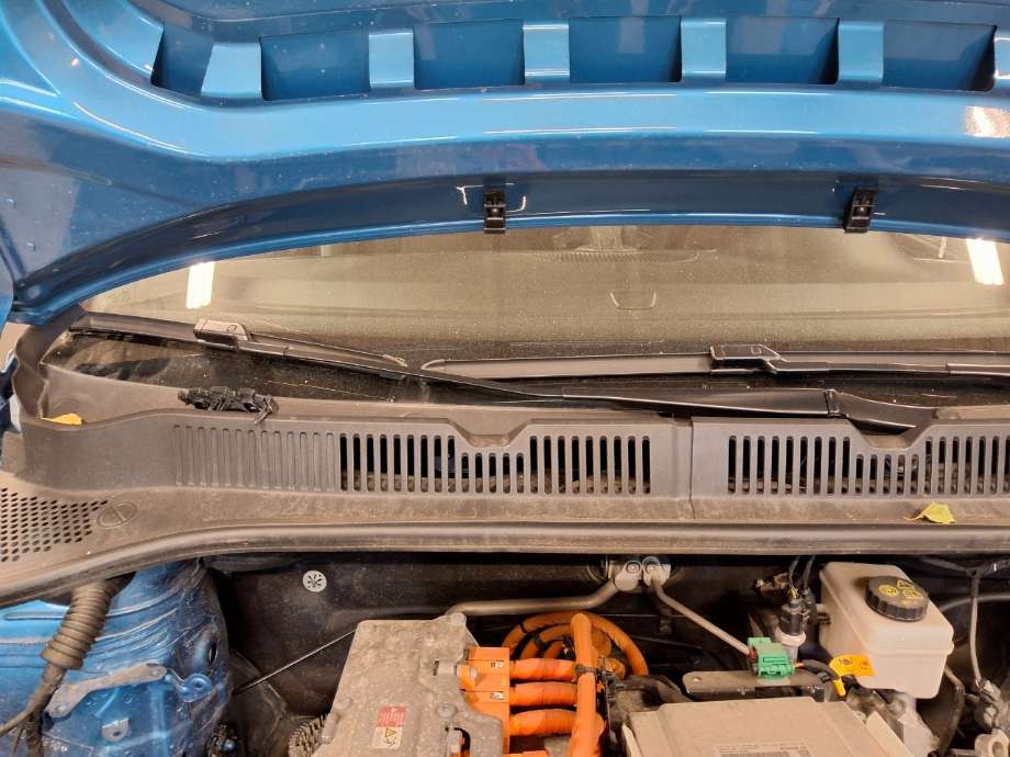 Viskerarmer frontrute til VW E-Up, 2019-->>  (VOLKSWAGEN|)