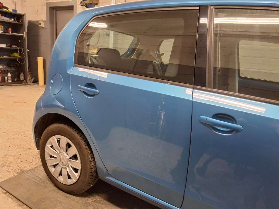 Dør høyre bak til VW E-Up, 2019-->>  (VOLKSWAGEN|)