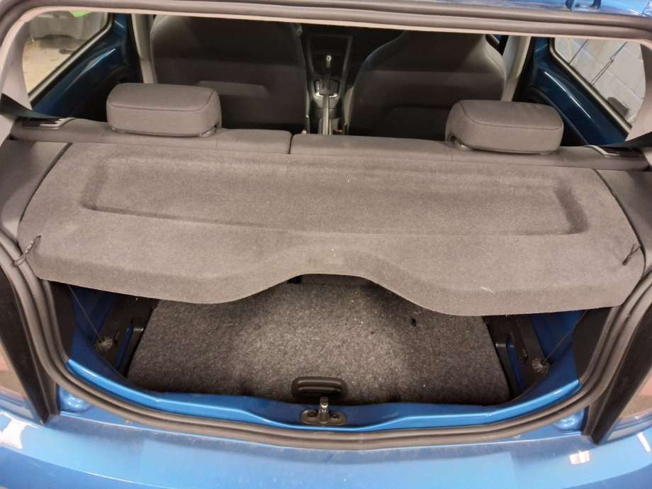 Hattehylle til VW E-Up, 2019-->>  (VOLKSWAGEN|)