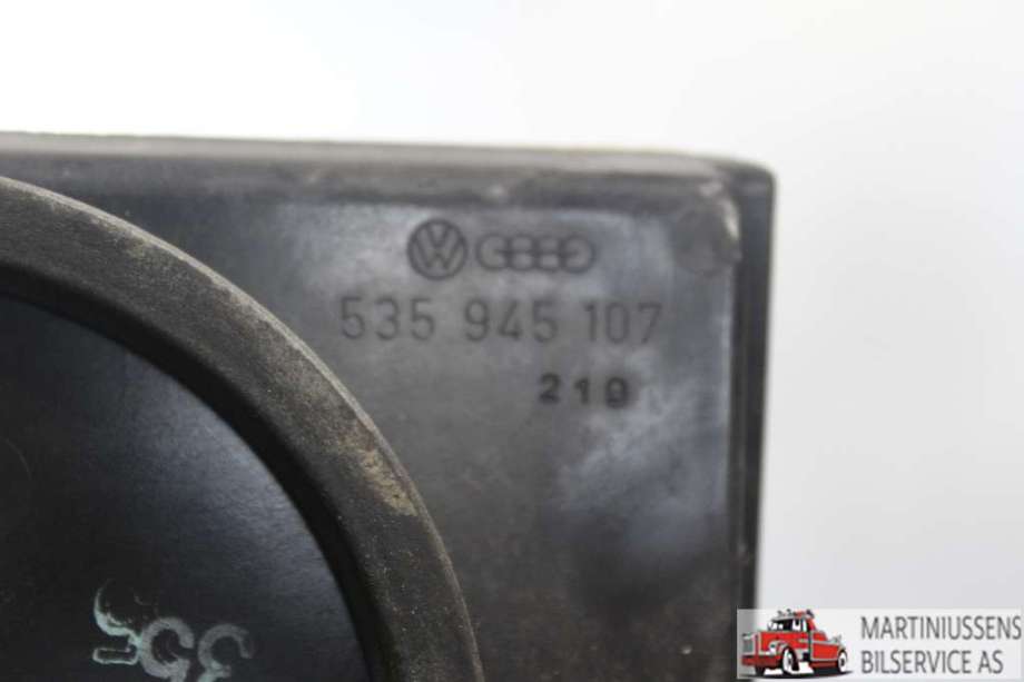 Baklykt venstre indre til VW Corrado 1988-1995  (VOLKSWAGEN||535 945 107)