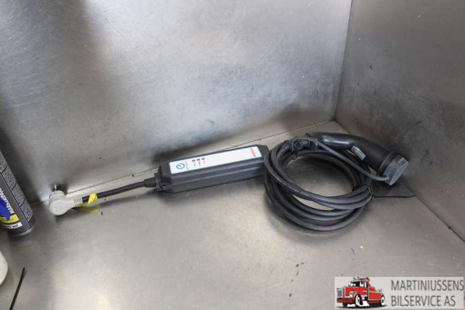 Batterilader kabel til Nissan Leaf, 2018-->> (Type II)  (NISSAN|)