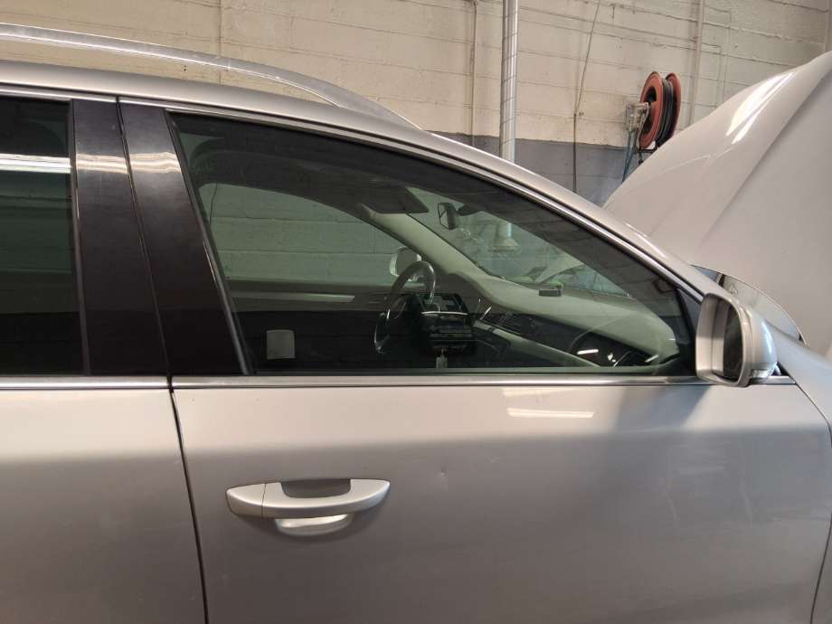 Siderute høyre foran til Škoda Superb, 2008-2015 (Type II)  (SKODA|)