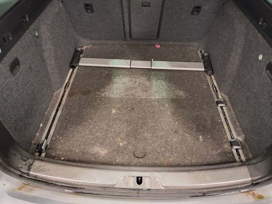 Bagasjerom teppe/gulvplate til Škoda Superb, 2008-2015 (Type II)  (SKODA|)
