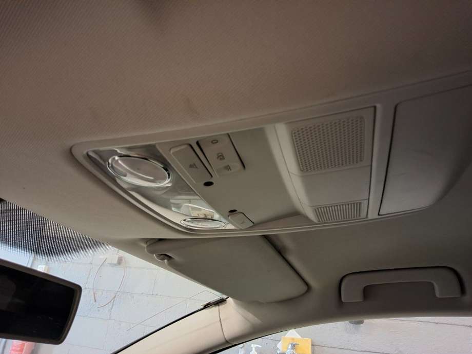 Bryter diverse til Škoda Superb, 2008-2015 (Type II)  (SKODA|)