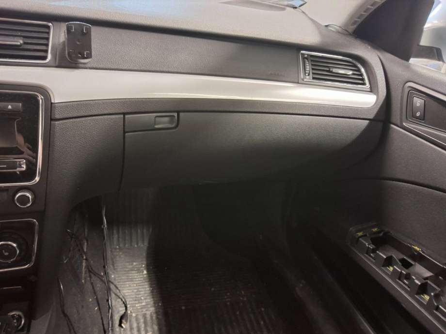 Hanskerom til Škoda Superb, 2008-2015 (Type II)  (SKODA|)