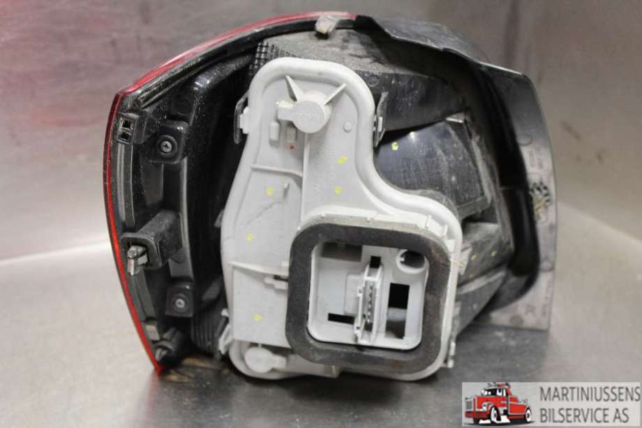 Baklykt høyre til VW Polo 2009-2014 (Type V, Fase 1)  (VOLKSWAGEN||6R0 945 096 G)