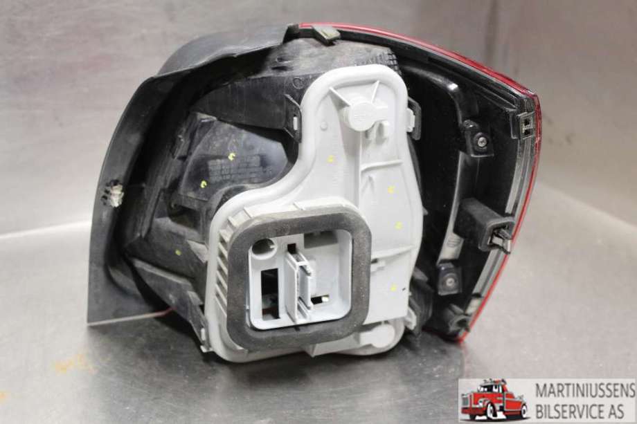 Baklykt venstre til VW Polo 2009-2014 (Type V, Fase 1)  (VOLKSWAGEN||6R0 945 095 G)
