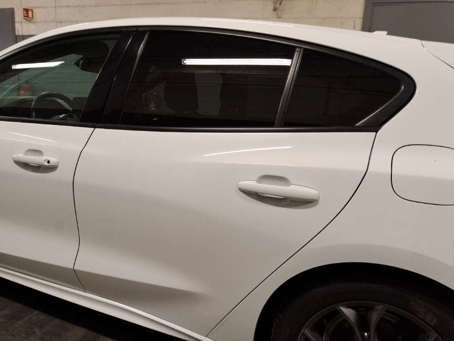 Dør venstre bak til Ford Focus, 2018-->> (Type IV)  (FORD|)